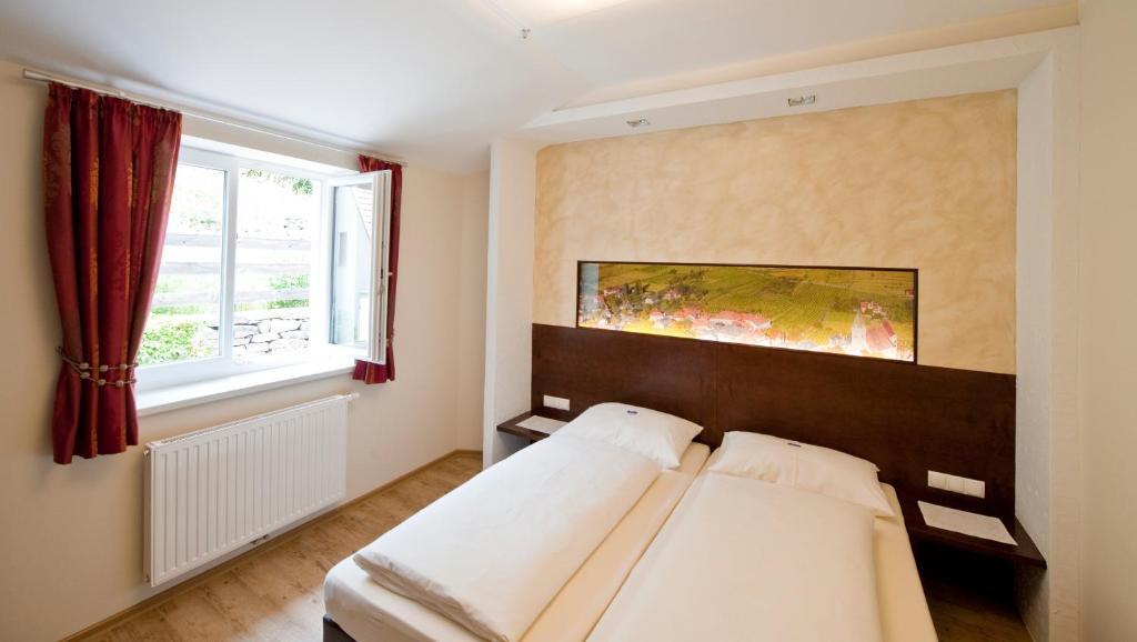 Gasthof Prankl Spitz an der Donau Chambre photo